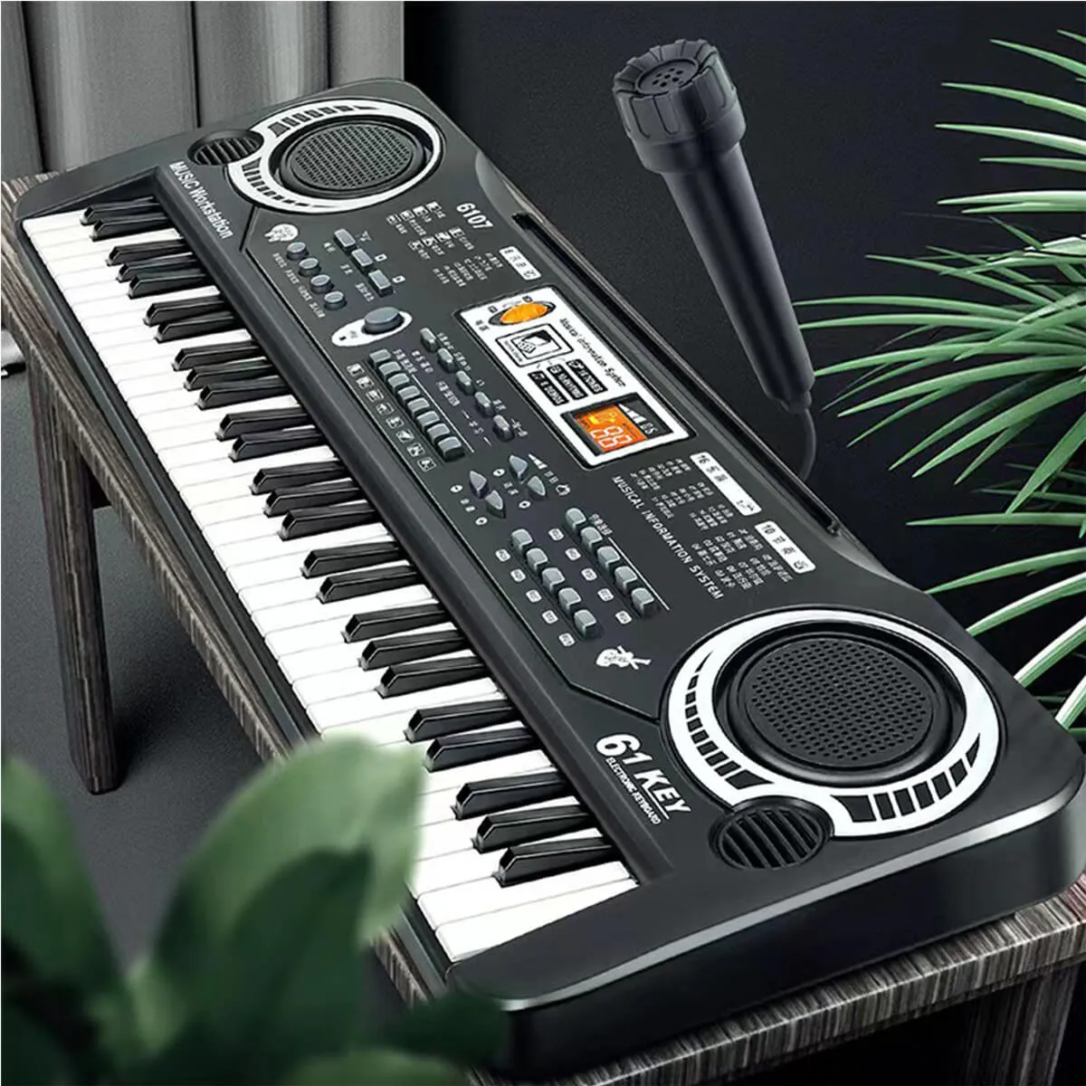 61 Keys Electric Keyboard Piano Beginner Piano With Mini Microphone Multifunctional Electric Piano