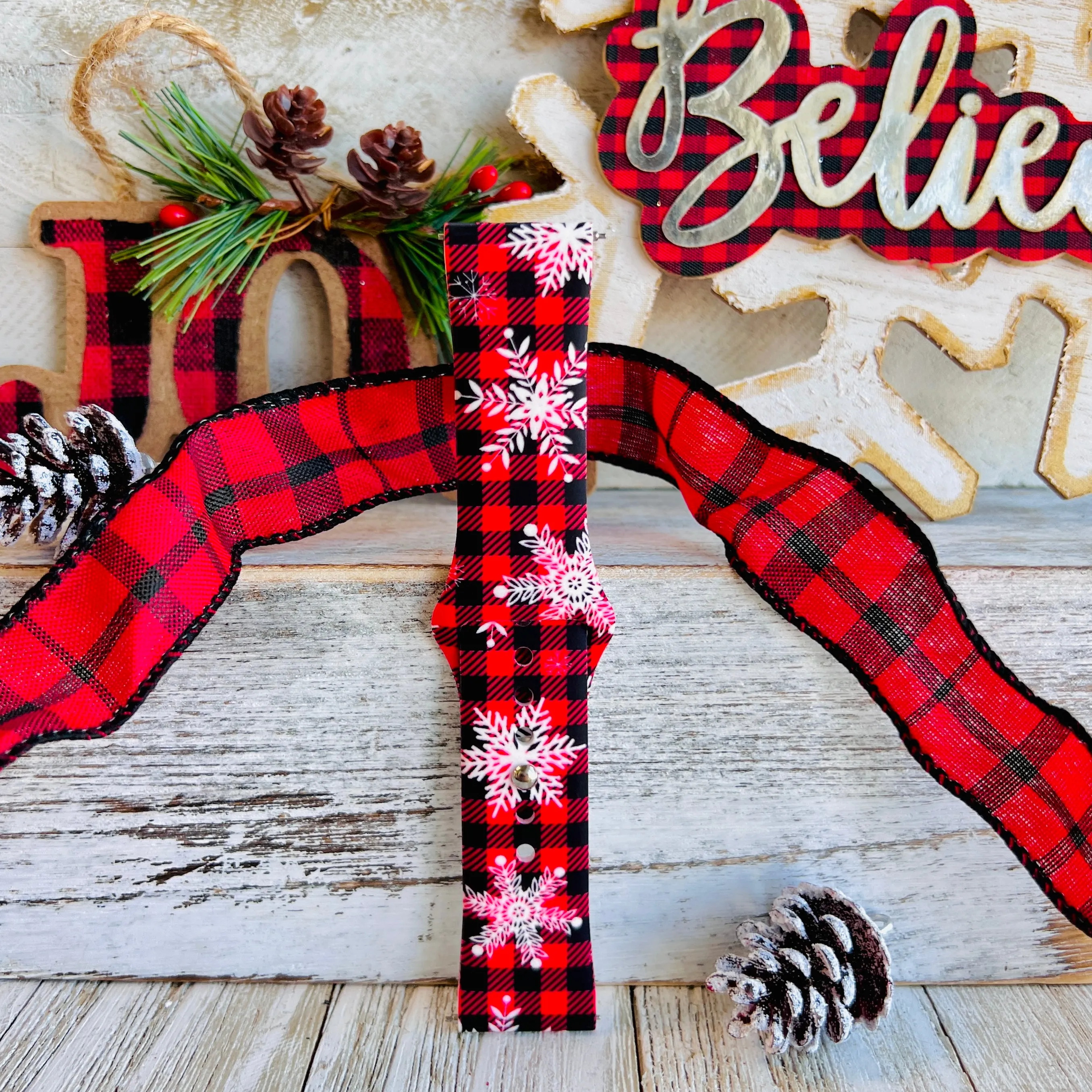 Buffalo Plaid Snowflake Print Silicone Band For Fitbit Versa 1/2