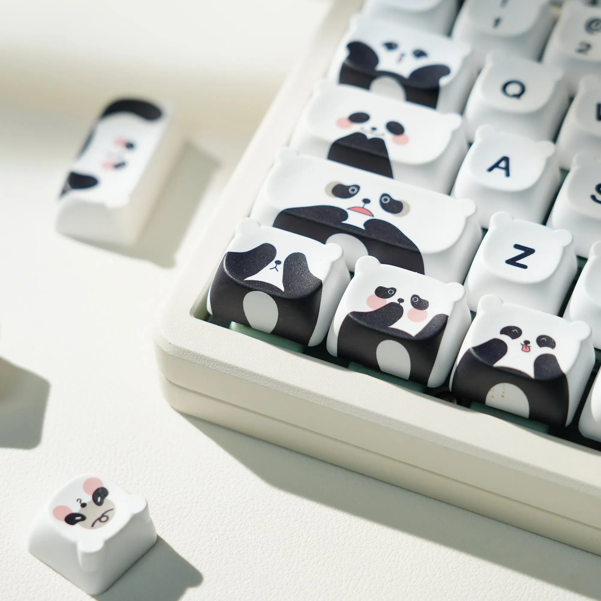 Womier Blushed Panda MAO Profile Dye-Sub PBT Keycap Set (137-Key )