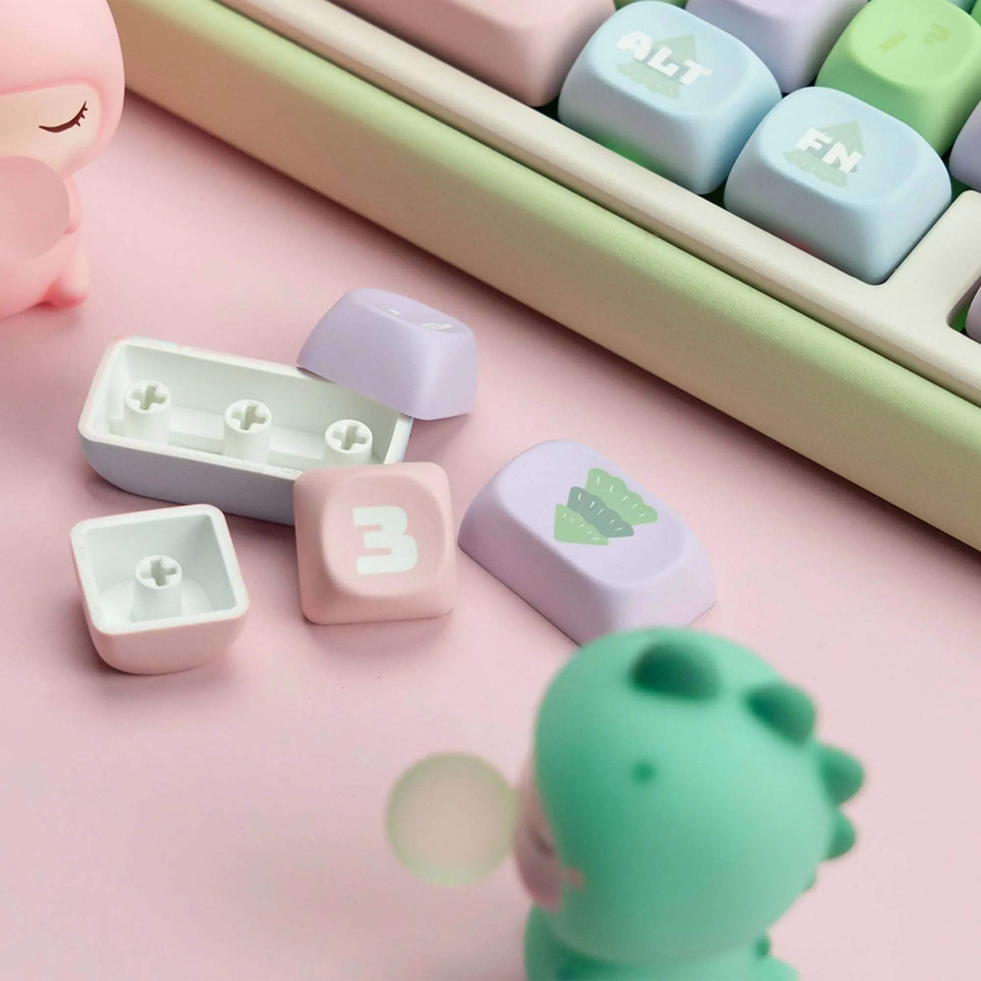 XVX Cute Little Bear  MOA Profile Dyed Sub PBT Keycap Set 143-Key